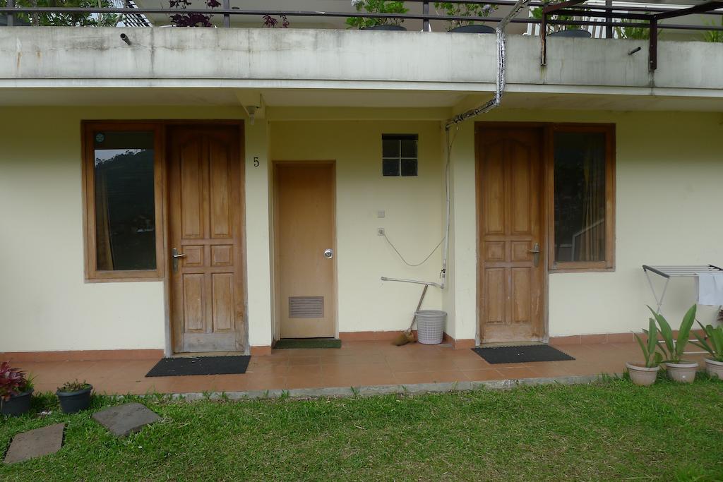 Puri Bernadi Guest House Lembang Camera foto