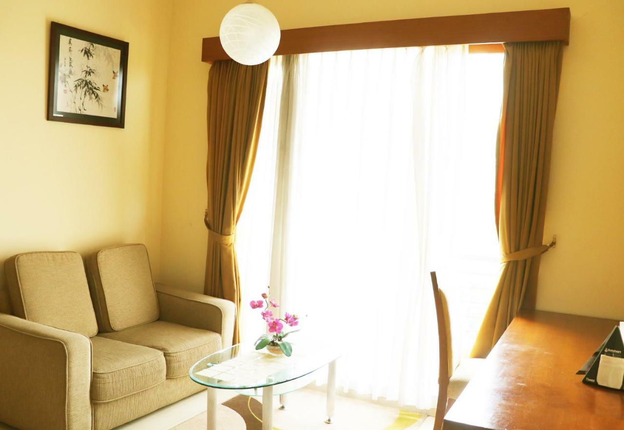Puri Bernadi Guest House Lembang Esterno foto